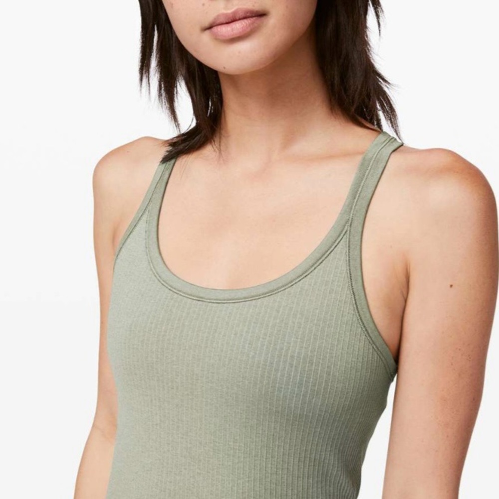 Lululemon Ebb to Street Tank *Cropped